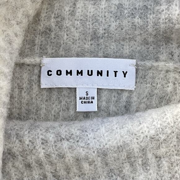 Aritzia Community Wool Yak Blend Gray Sleeveless Knit Cowl Neck Sweater Small - Picture 8 of 11